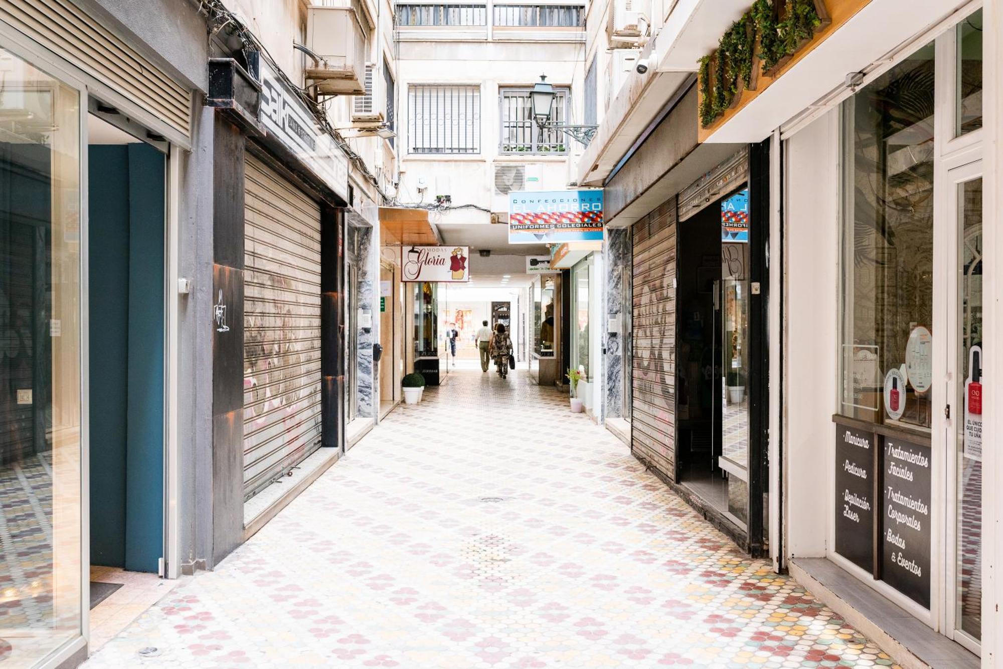Moderno Alojamiento, Catedral グラナダ エクステリア 写真